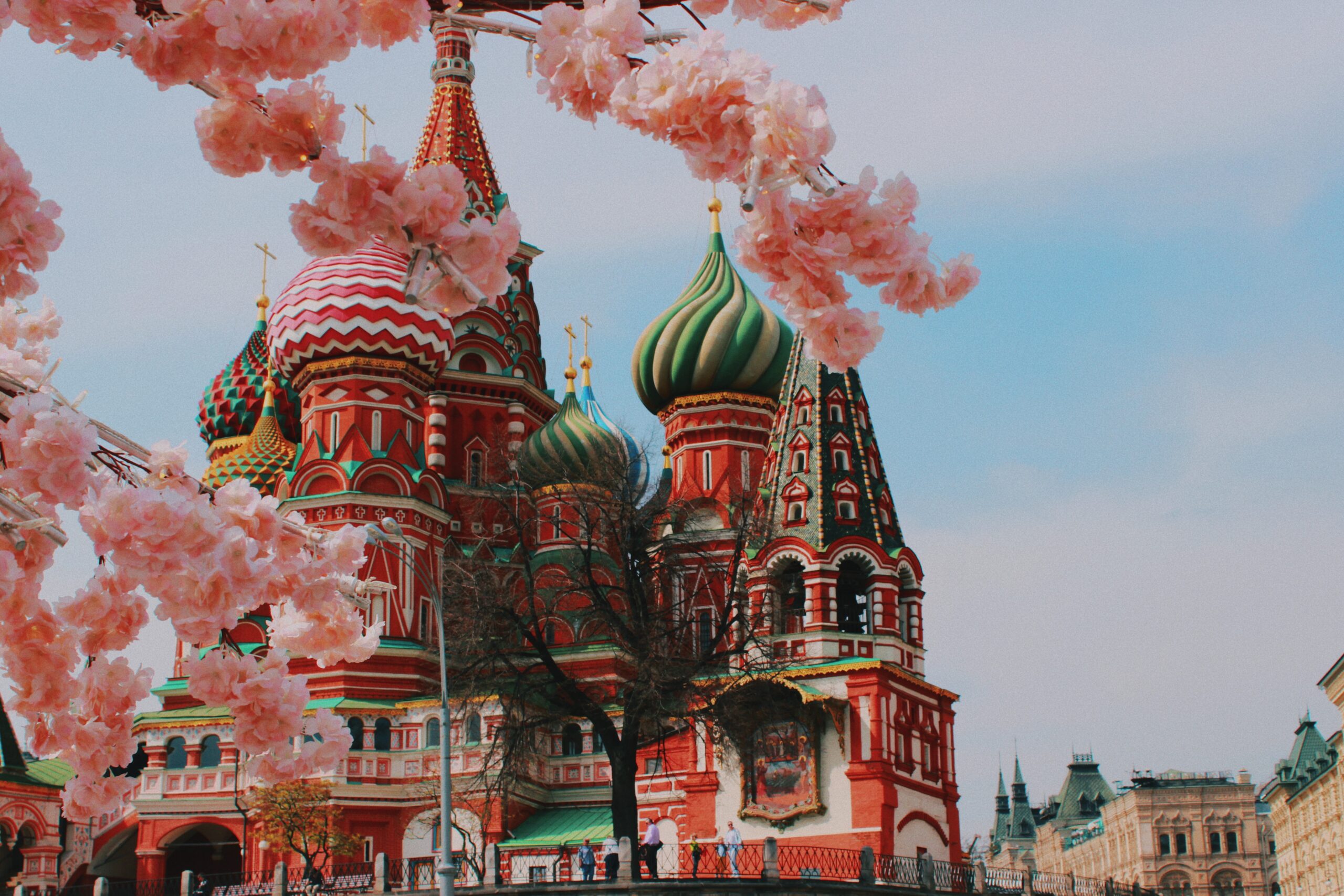 В какие города России можно съездить на выходные