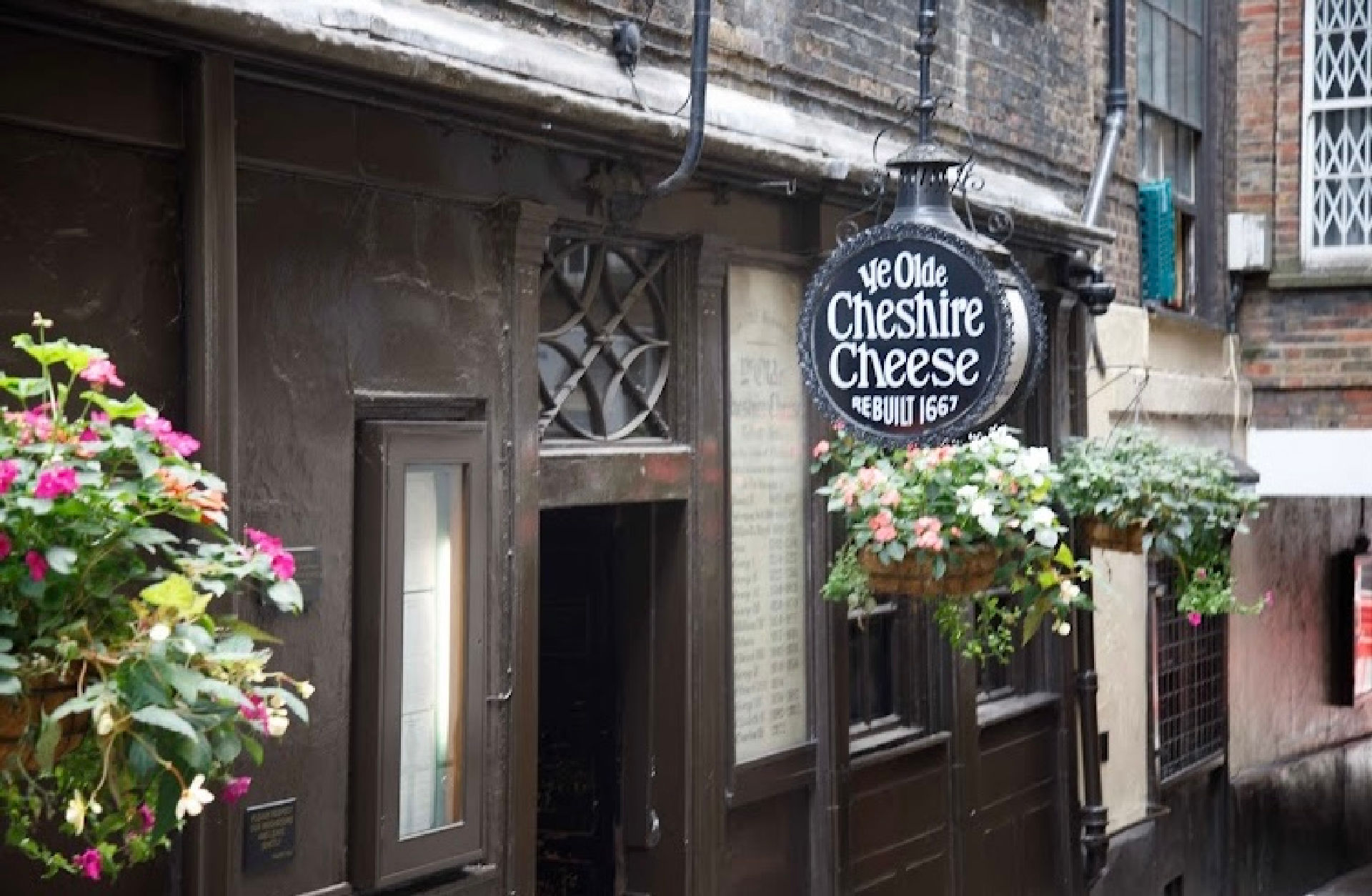 5 исторических пабов Лондона